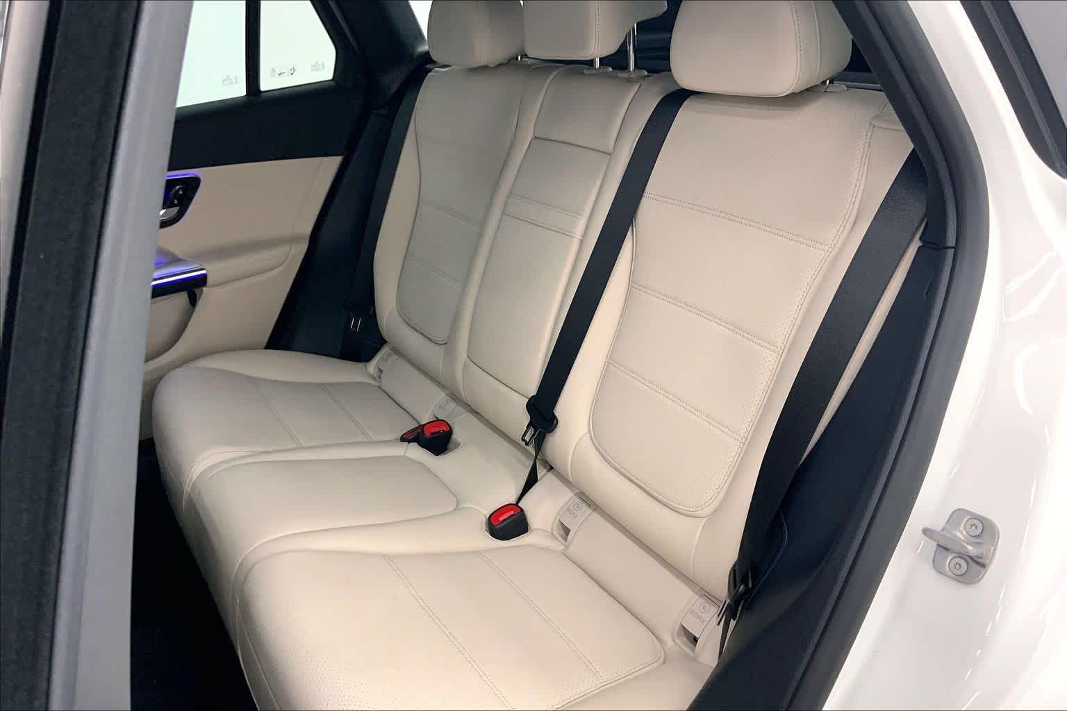 2026 Mercedes-Benz GLC 300 SUV