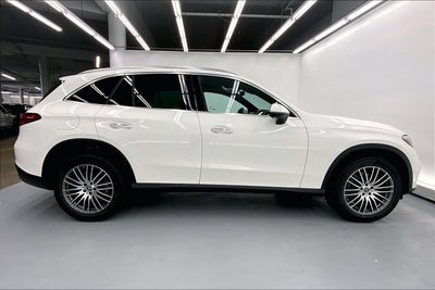 2026 Mercedes-Benz GLC 300 SUV