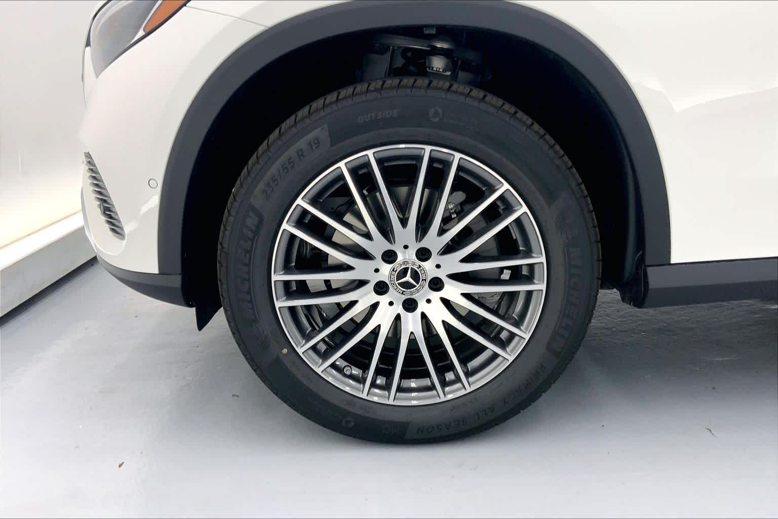 2026 Mercedes-Benz GLC 300 SUV