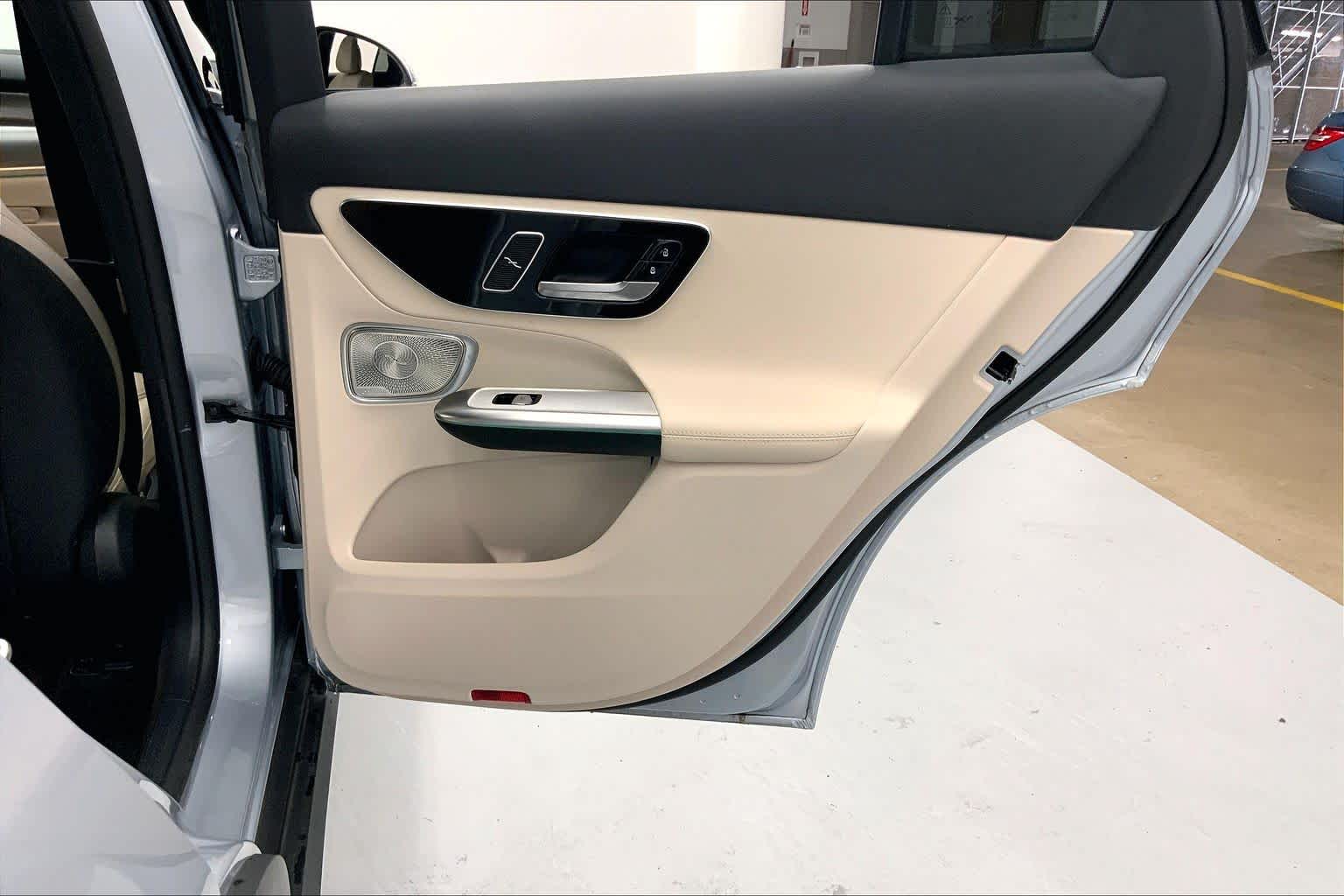 2026 Mercedes-Benz GLC 300 SUV