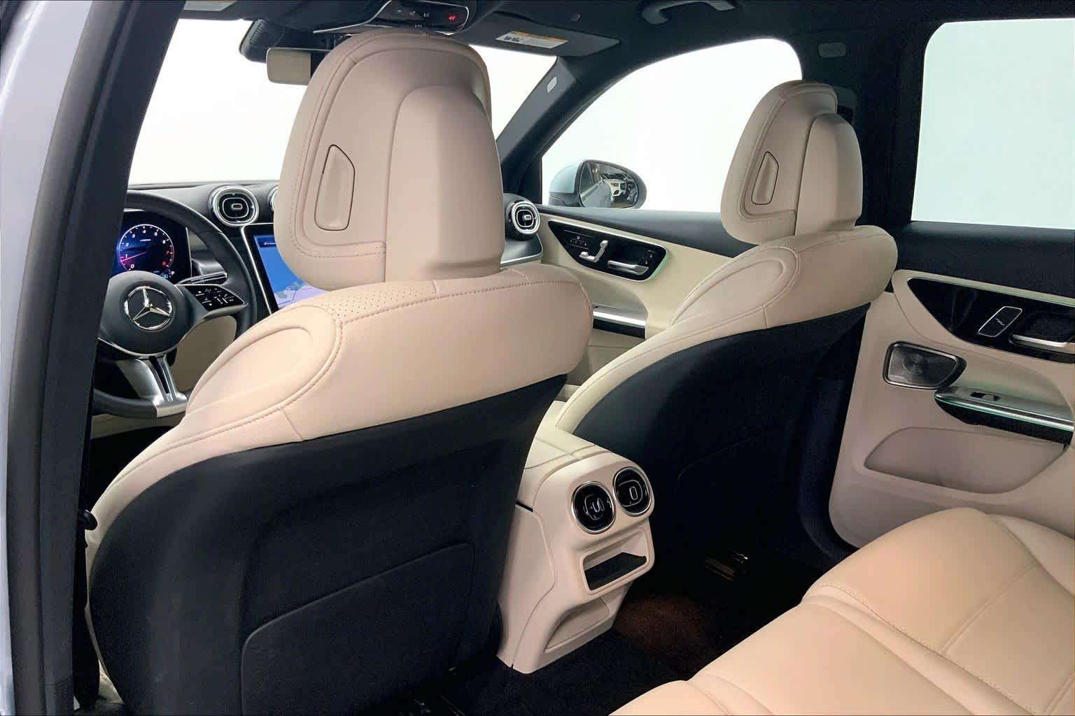 2026 Mercedes-Benz GLC 300 SUV