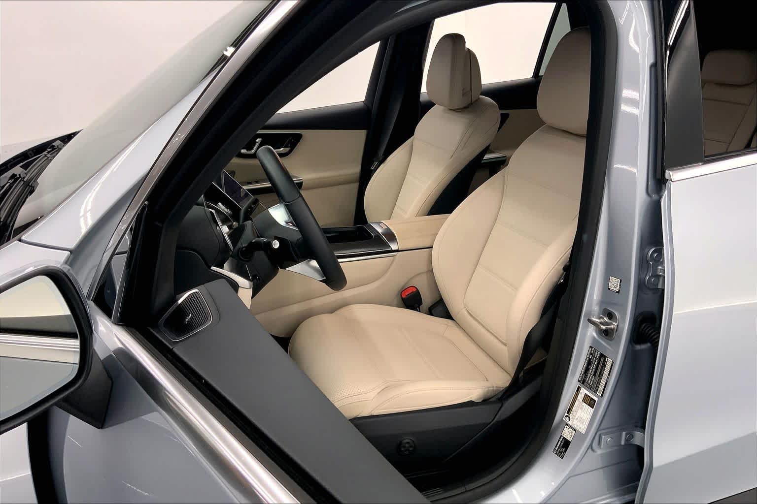 2026 Mercedes-Benz GLC 300 SUV