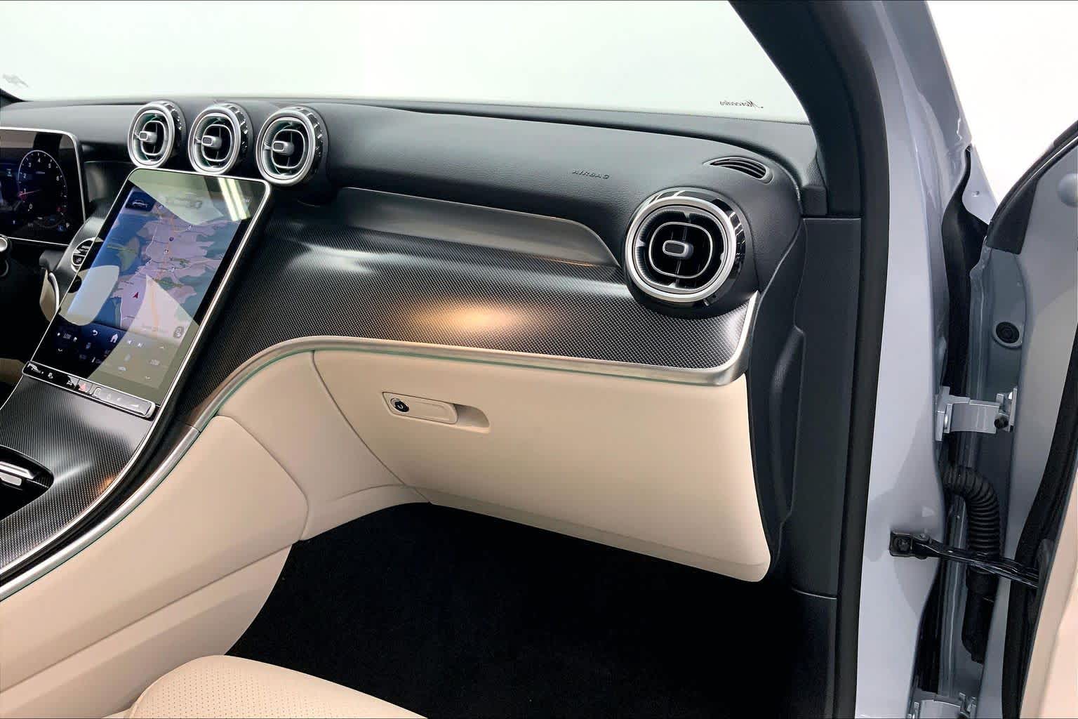 2026 Mercedes-Benz GLC 300 SUV