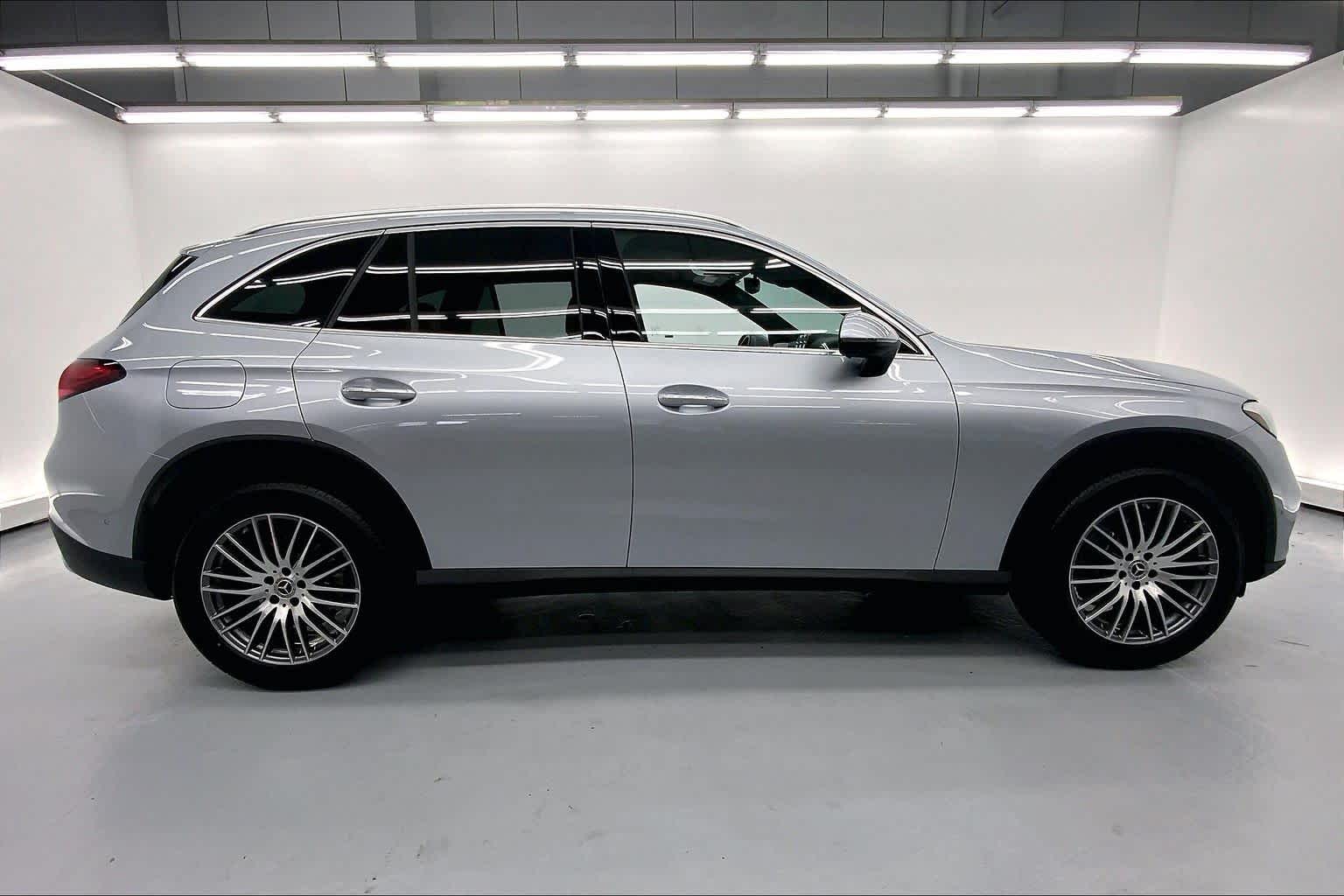 2026 Mercedes-Benz GLC 300 SUV