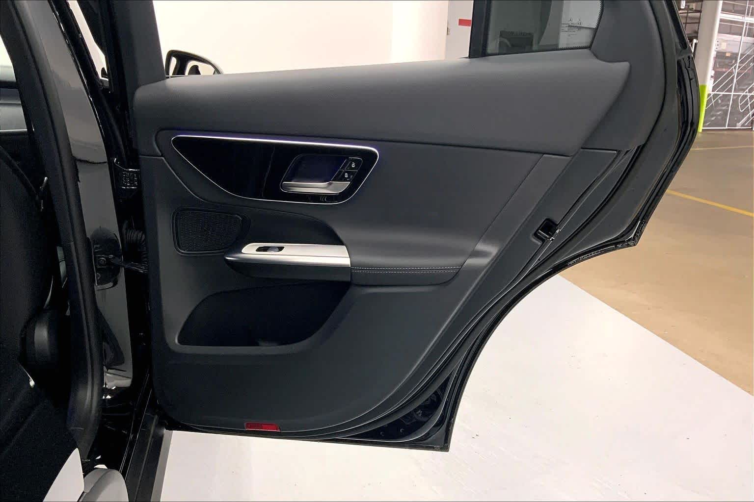 2025 Mercedes-Benz GLC GLC 300