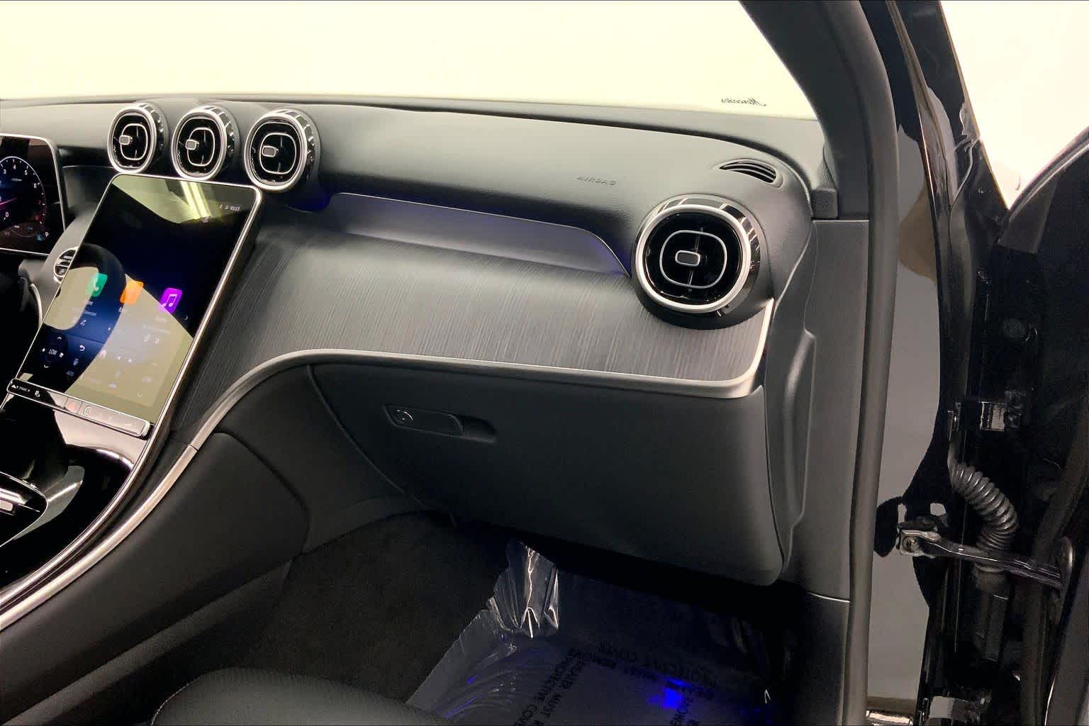 2025 Mercedes-Benz GLC GLC 300