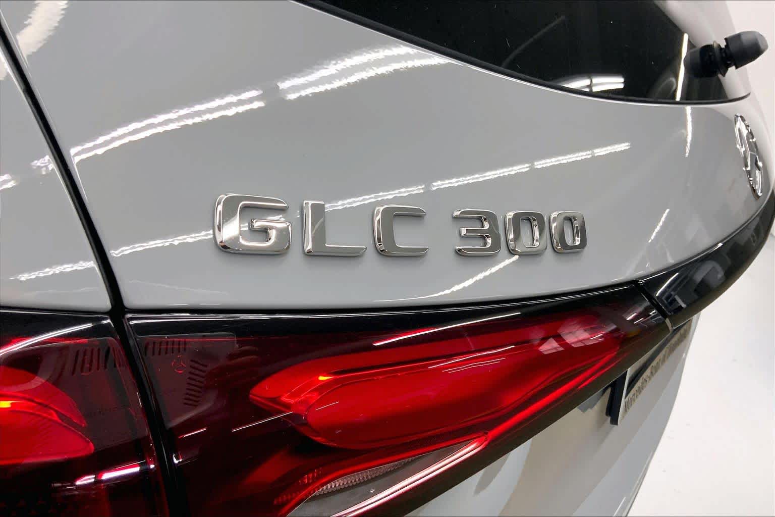 2026 Mercedes-Benz GLC 300 GLC 300