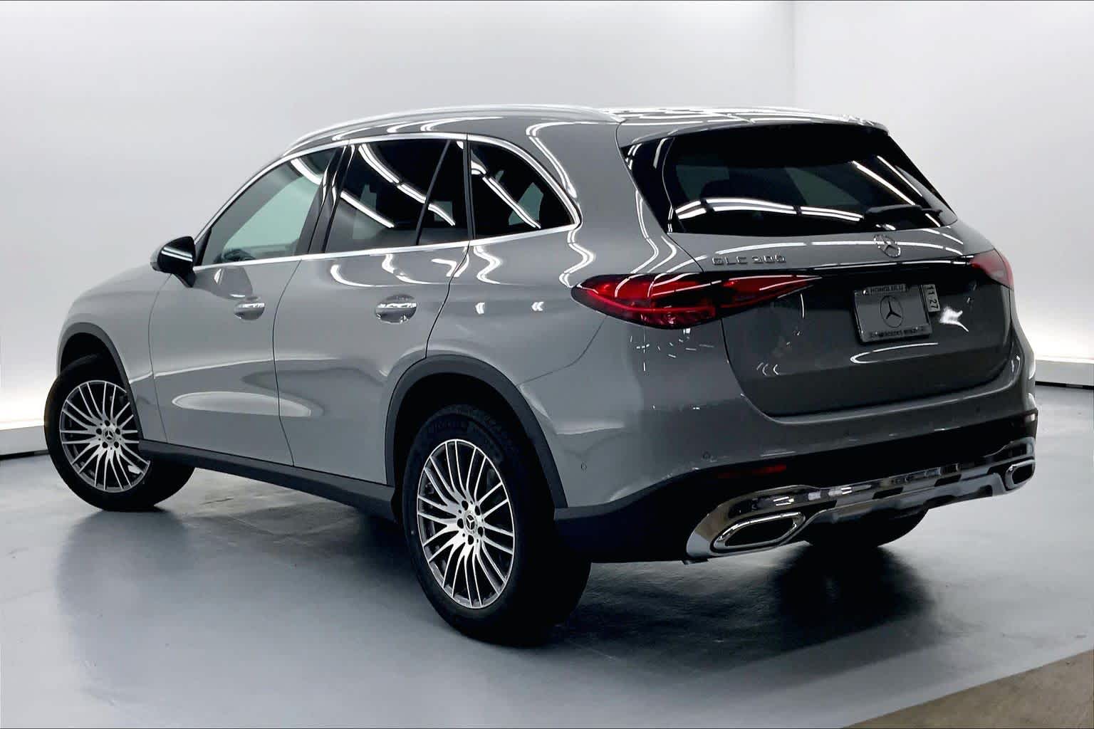 2026 Mercedes-Benz GLC 300 SUV