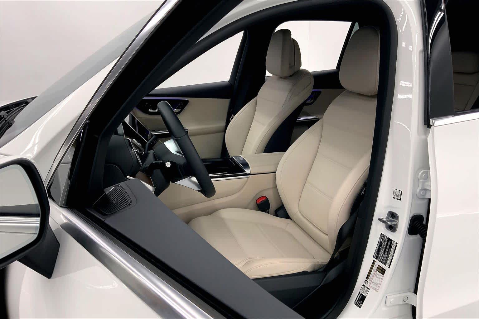 2026 Mercedes-Benz GLC 300 SUV