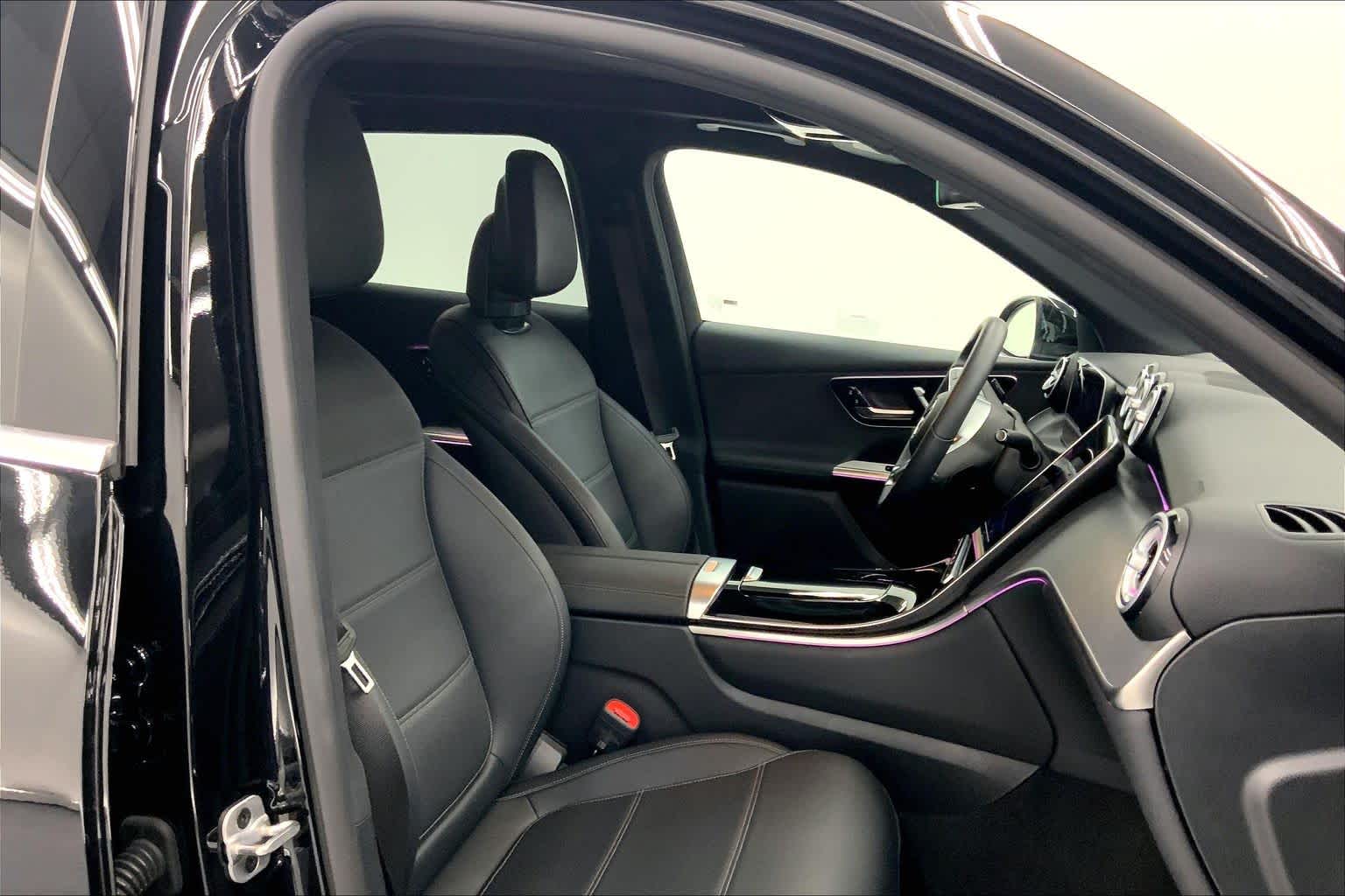 2025 Mercedes-Benz GLC GLC 300