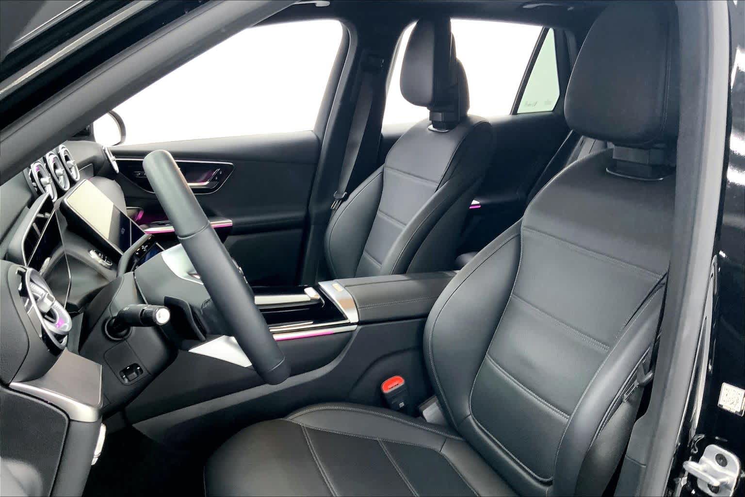 2025 Mercedes-Benz GLC GLC 300