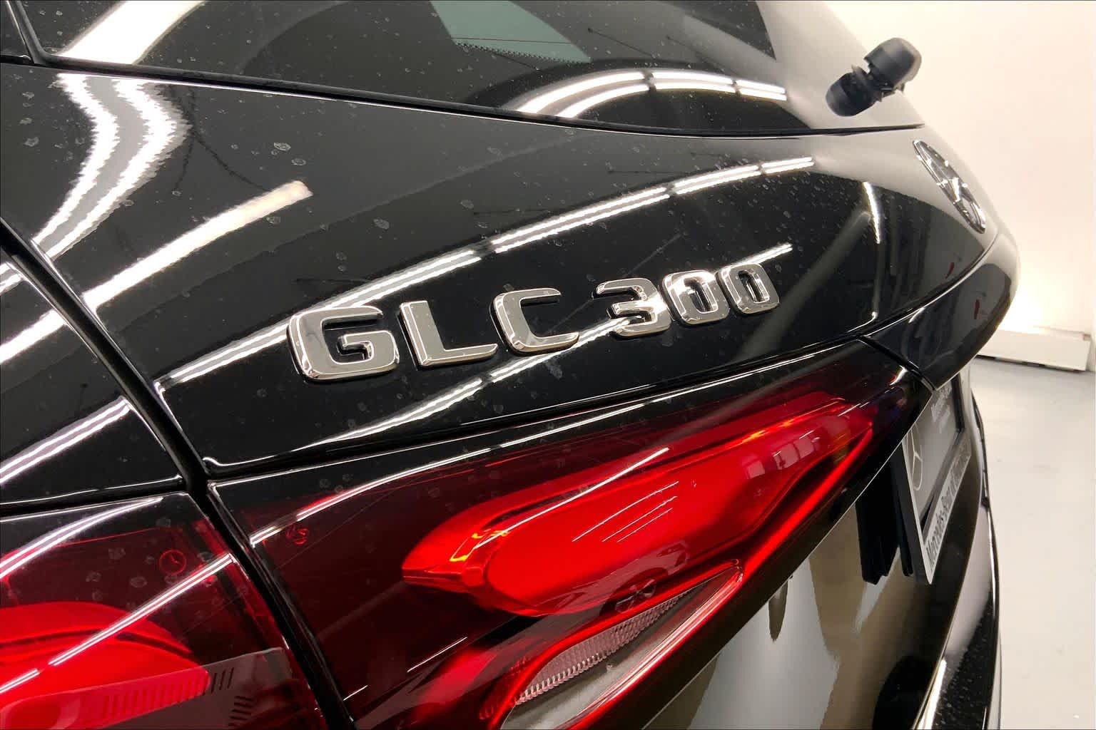 2026 Mercedes-Benz GLC 300 SUV