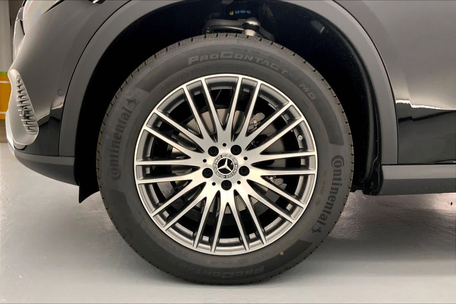 2026 Mercedes-Benz GLC 300 SUV