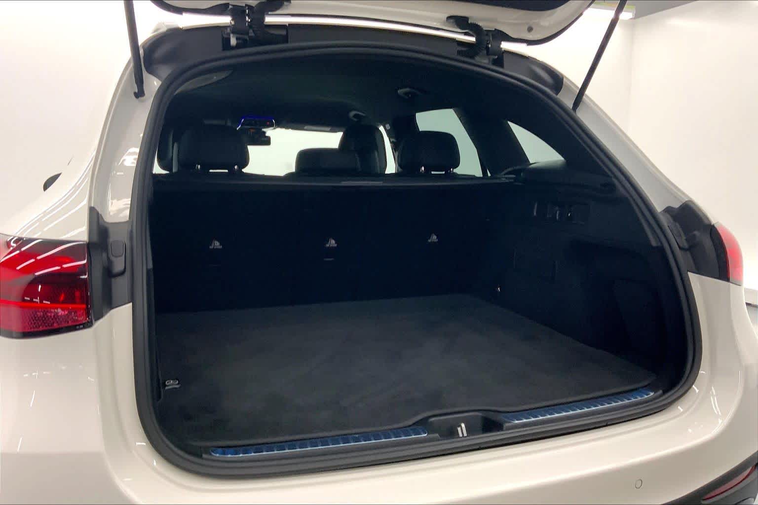 2026 Mercedes-Benz GLC 300 GLC 300