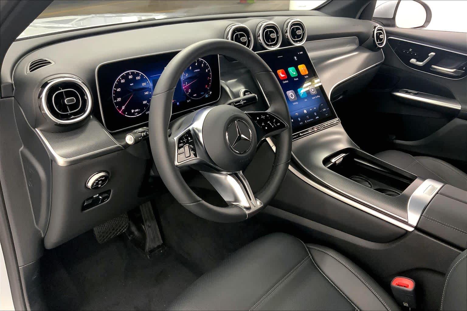 2026 Mercedes-Benz GLC 300 SUV