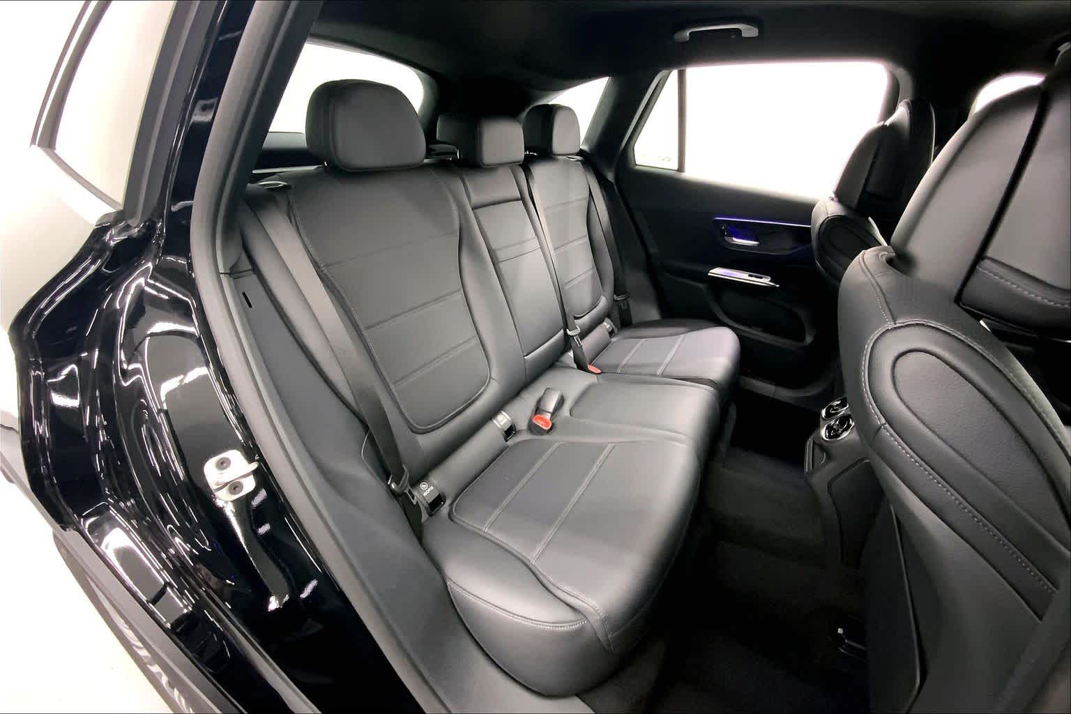 2026 Mercedes-Benz GLC 300 SUV