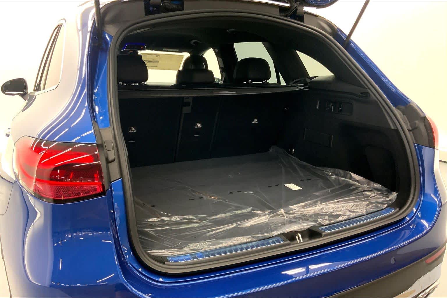 2026 Mercedes-Benz GLC 300 SUV