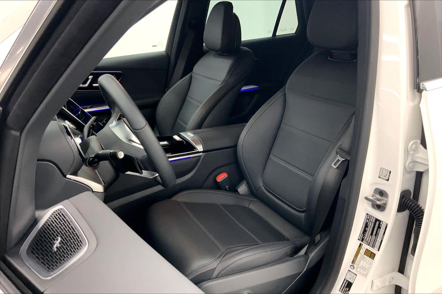 2026 Mercedes-Benz GLC 300 SUV