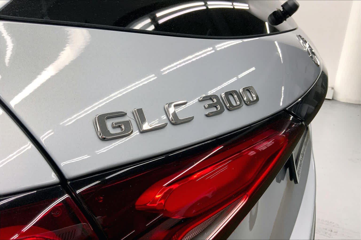 2026 Mercedes-Benz GLC 300 SUV