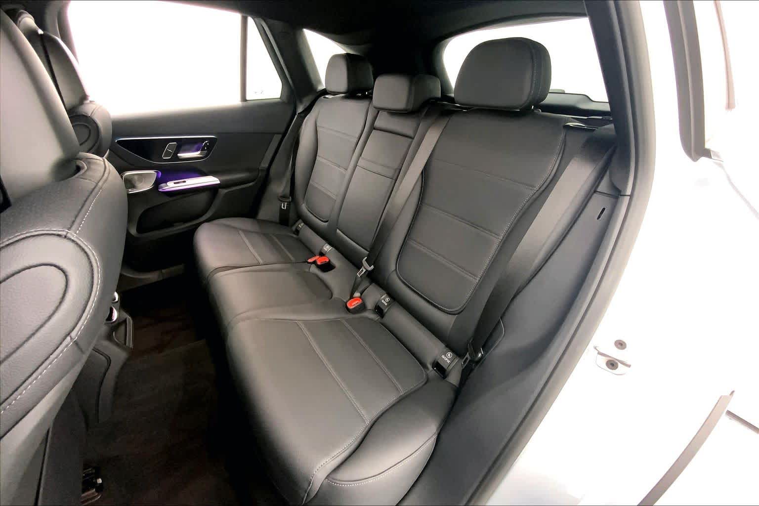 2026 Mercedes-Benz GLC 300 SUV