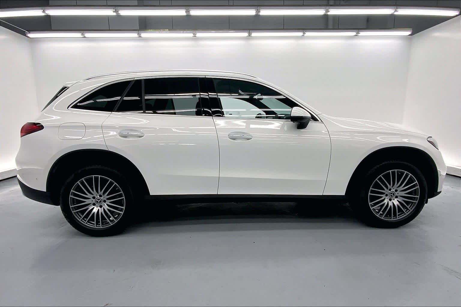 2024 Mercedes-Benz GLC 300 SUV