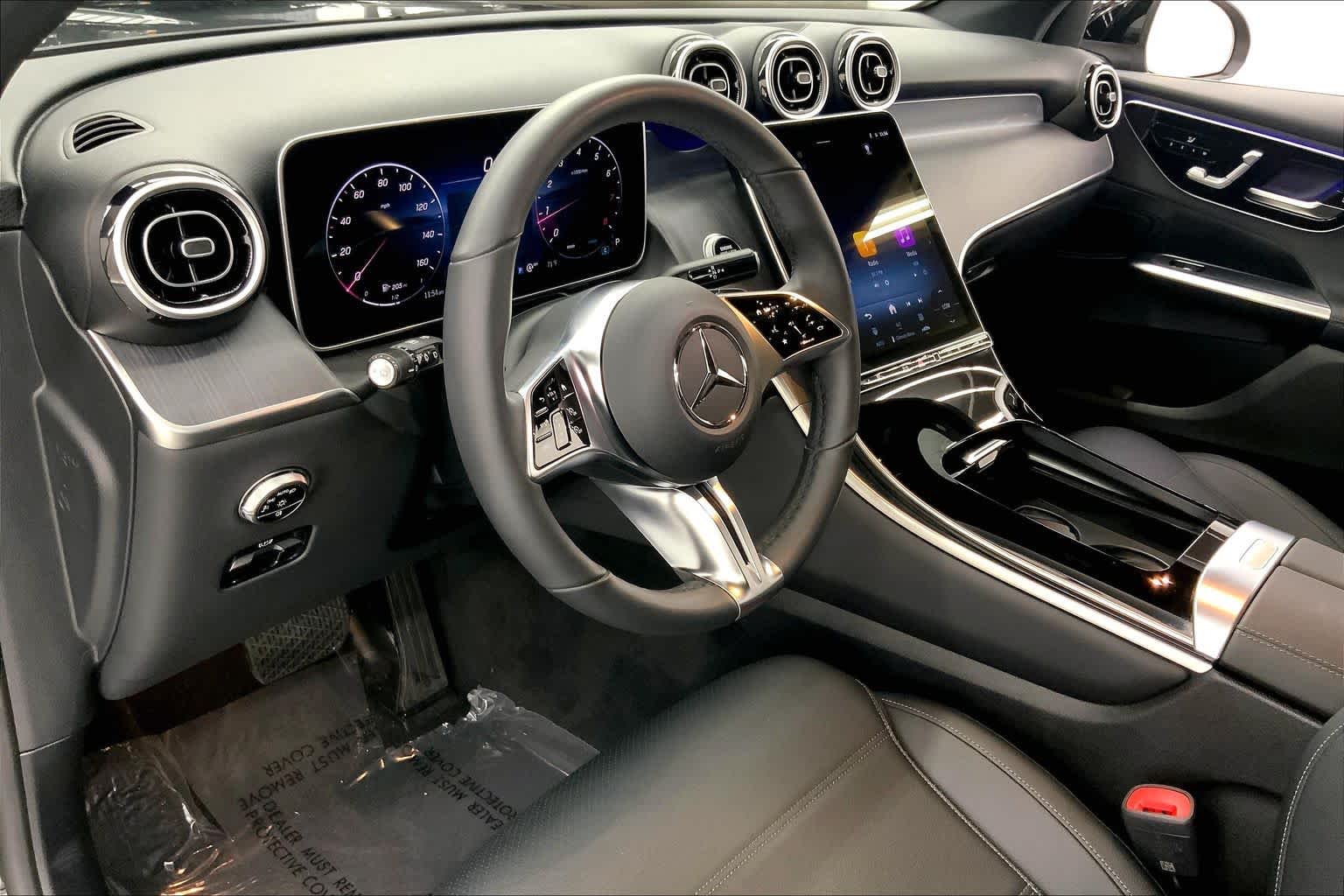 2025 Mercedes-Benz GLC GLC 300