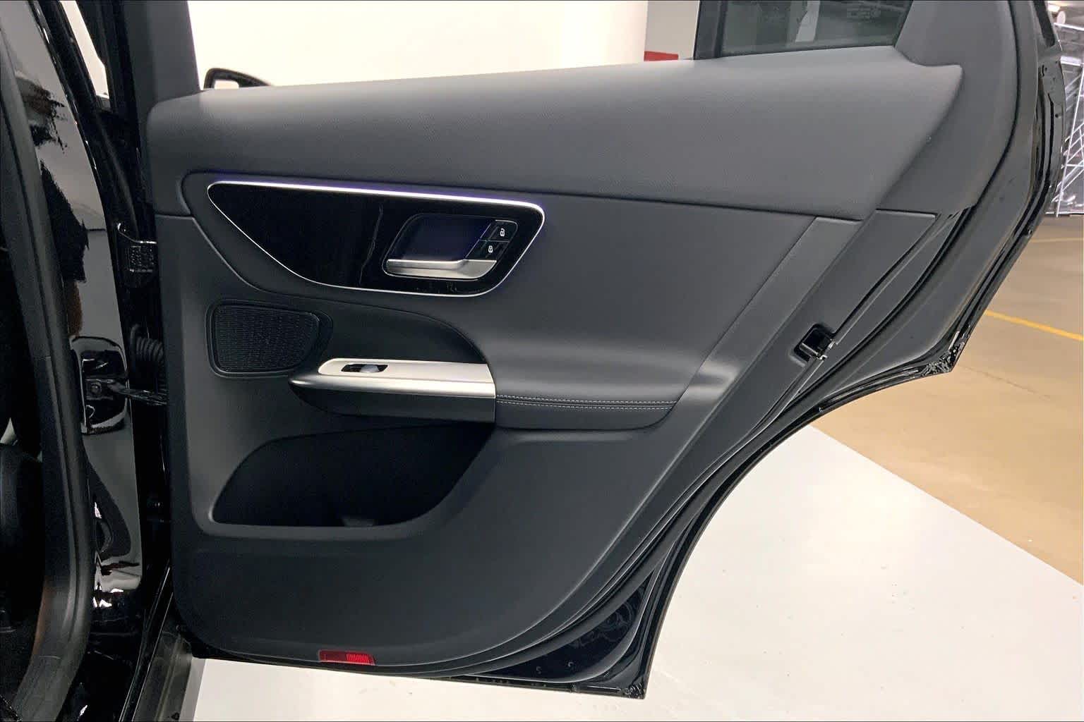 2025 Mercedes-Benz GLC GLC 300