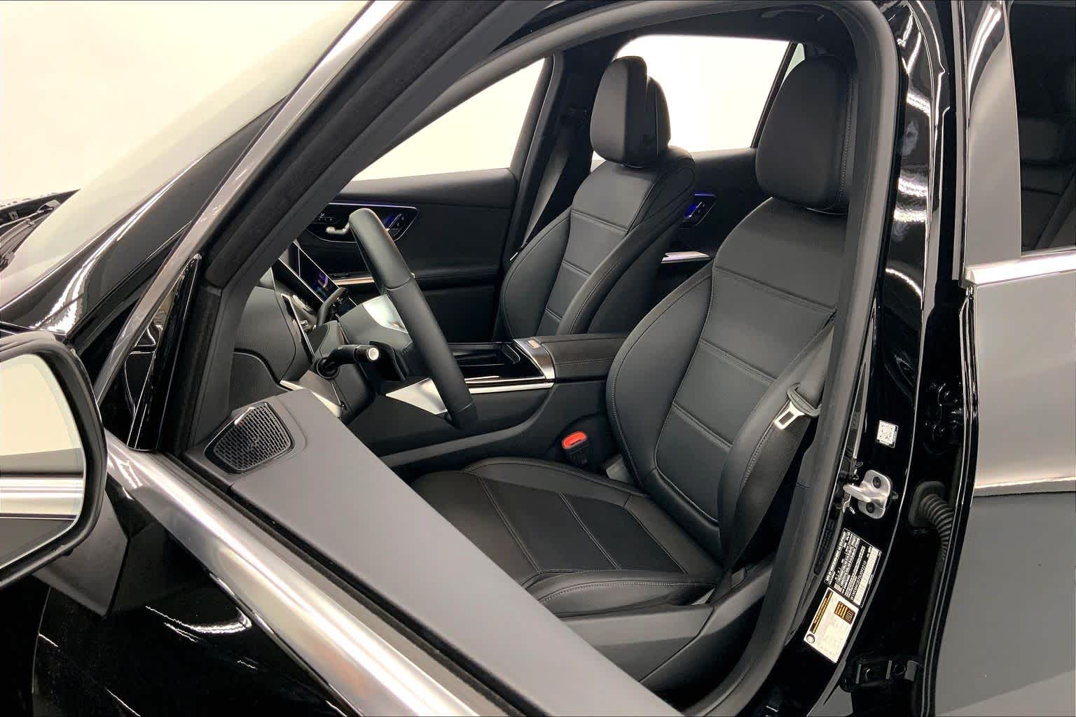 2025 Mercedes-Benz GLC GLC 300