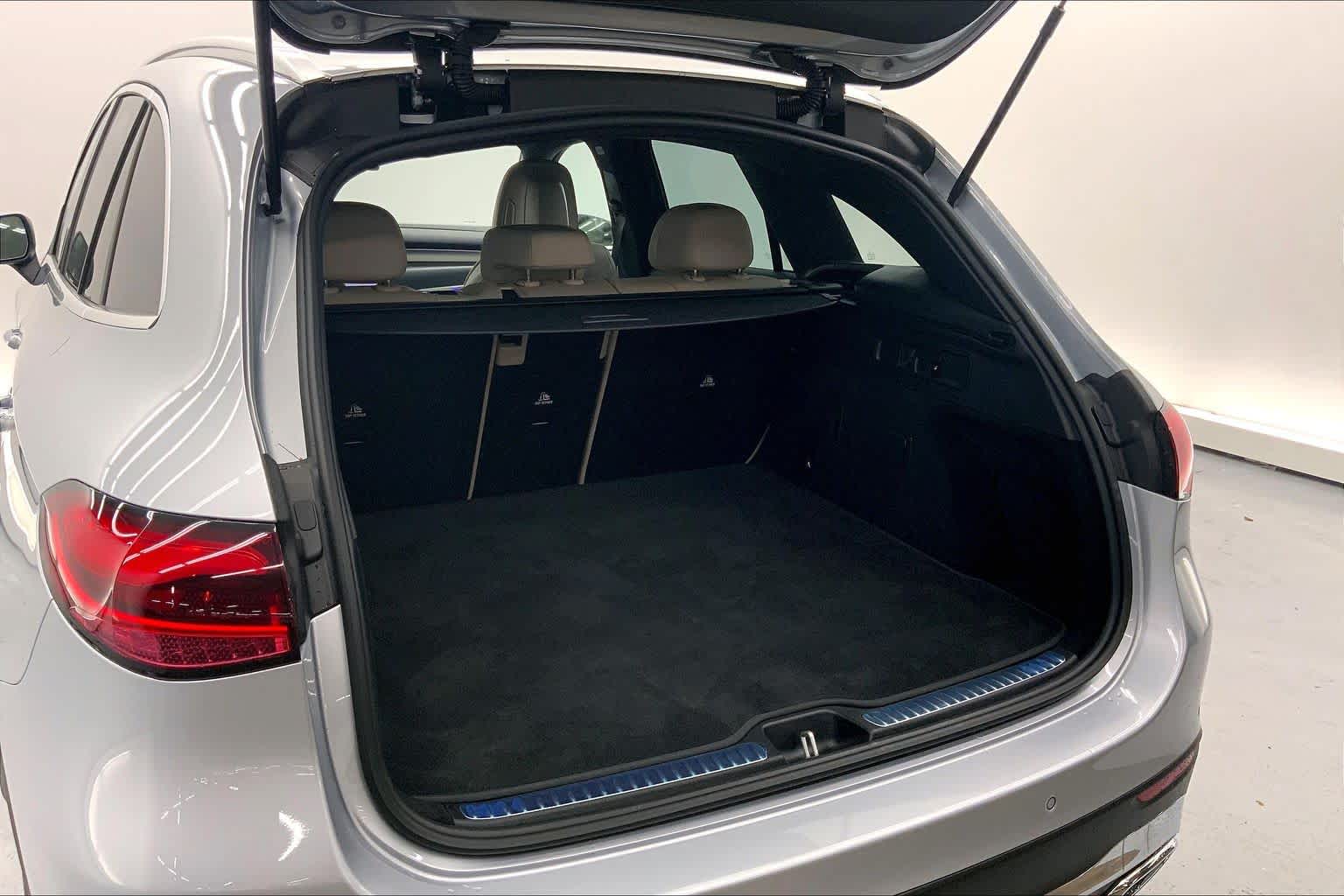 2026 Mercedes-Benz GLC 300 GLC 300