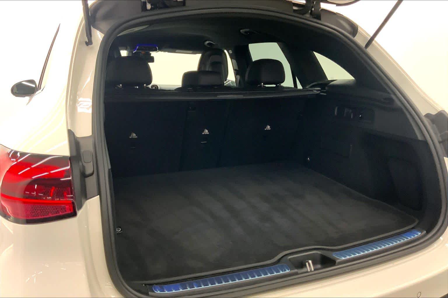 2026 Mercedes-Benz GLC 300 GLC 300