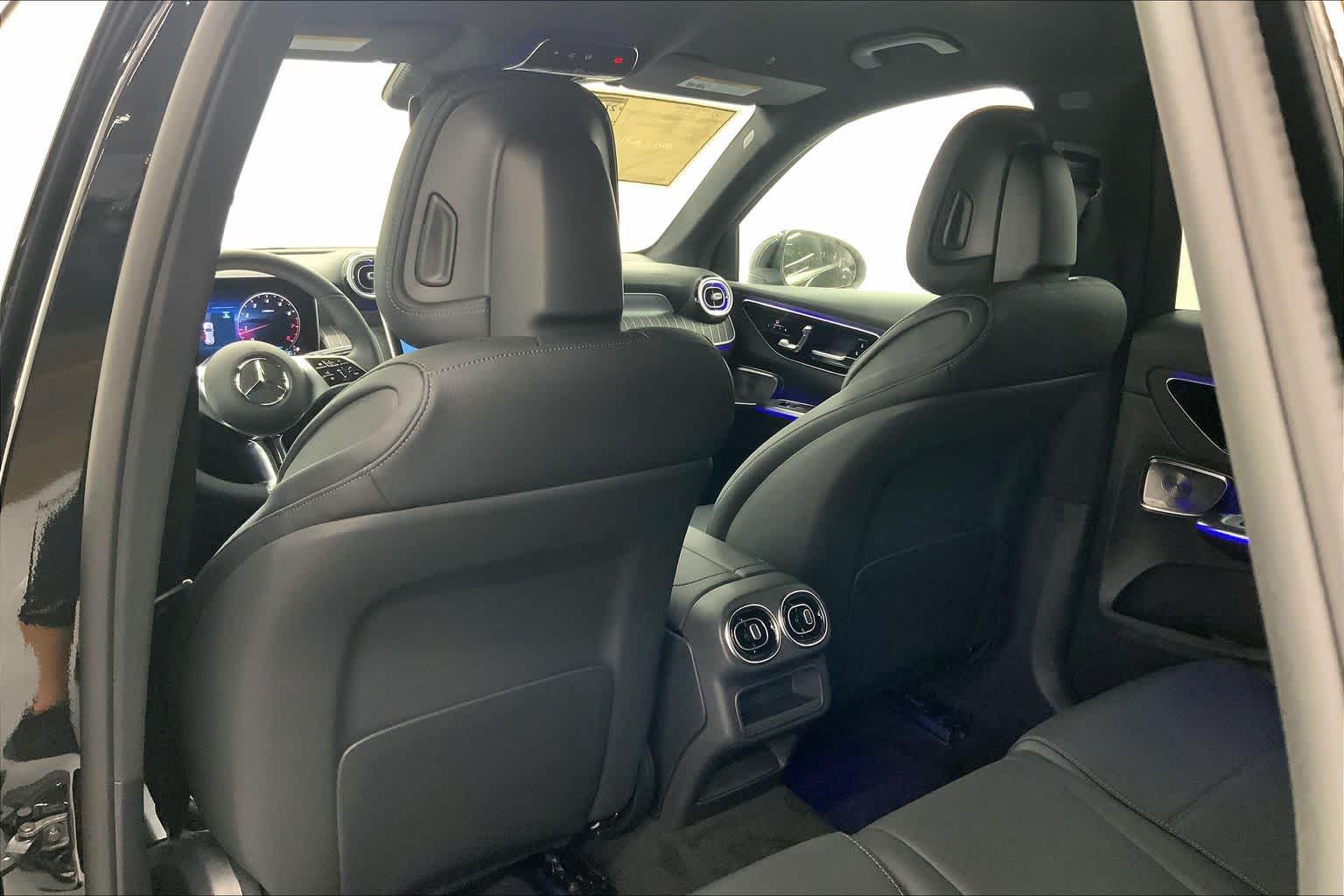 2026 Mercedes-Benz GLC 300 SUV