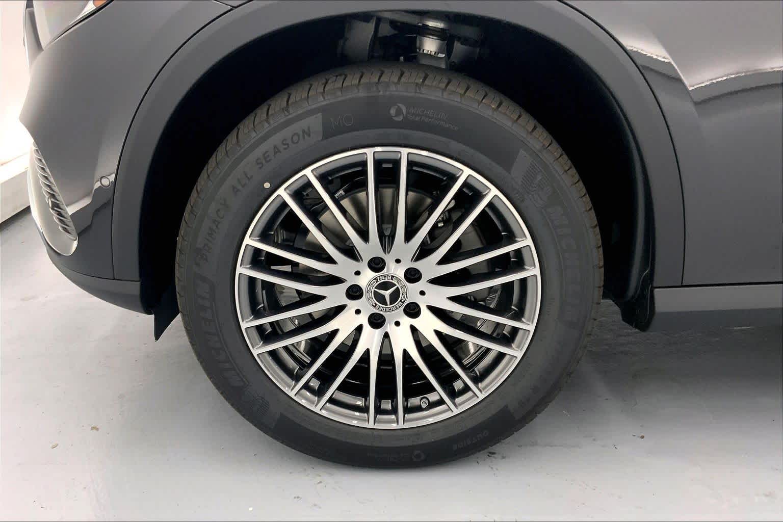 2026 Mercedes-Benz GLC 300 SUV