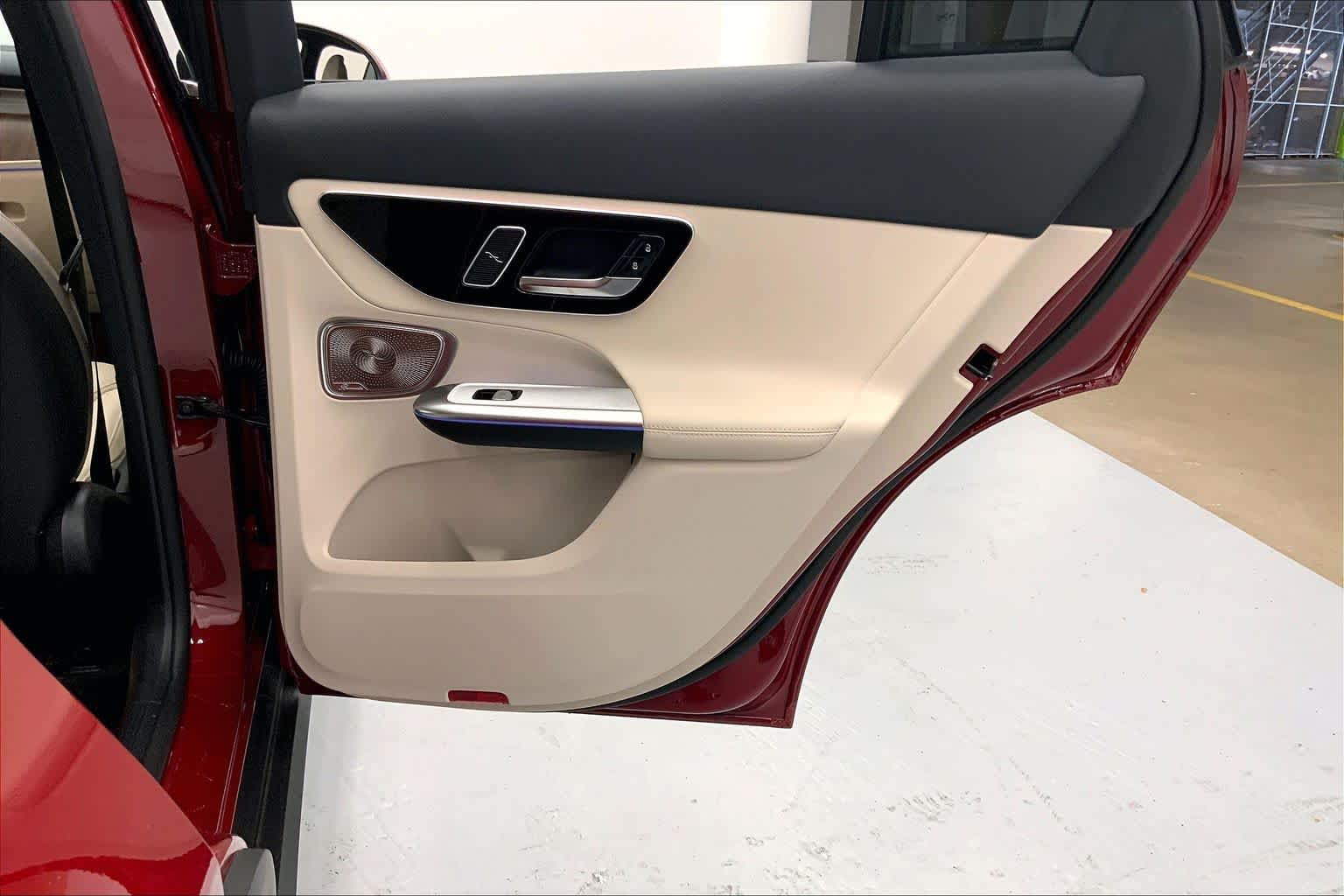 2026 Mercedes-Benz GLC 300 SUV