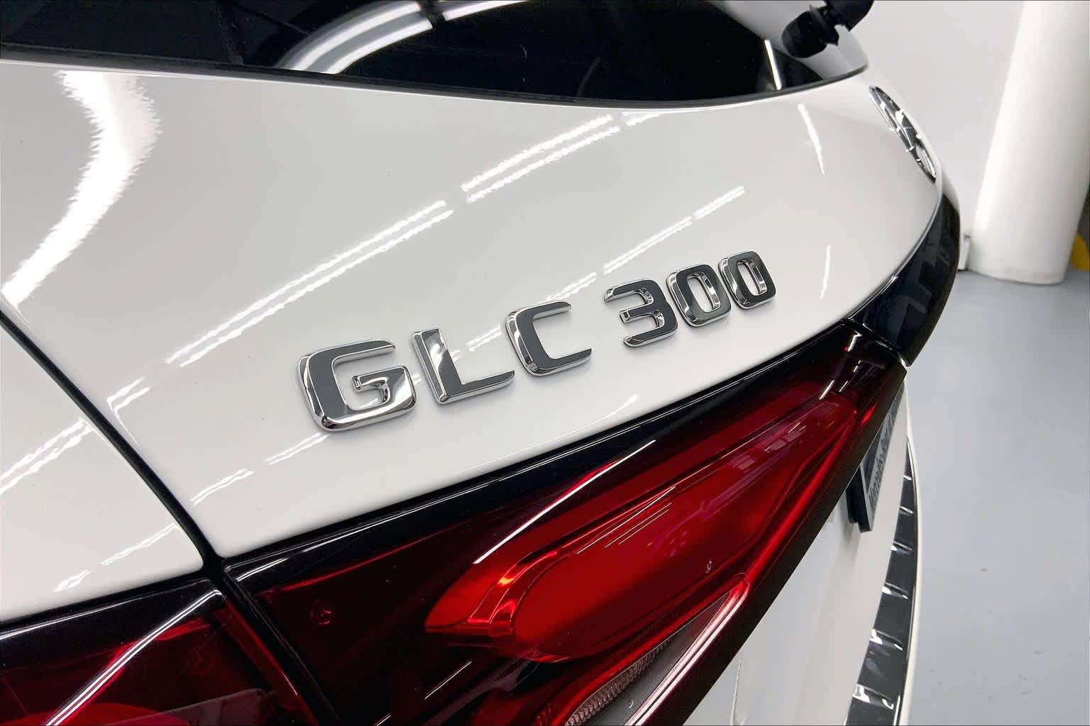 2024 Mercedes-Benz GLC 300 SUV