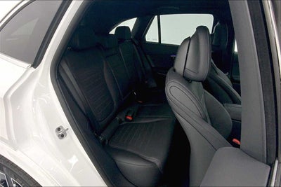 2025 Mercedes-Benz GLC 300 SUV
