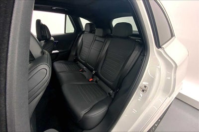 2025 Mercedes-Benz GLC 300 SUV