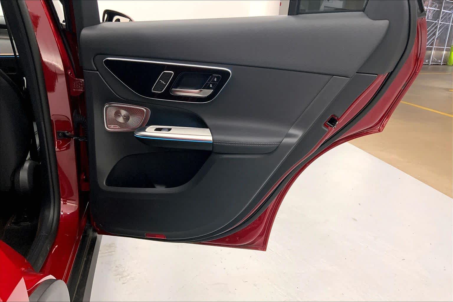 2026 Mercedes-Benz GLC 300 SUV