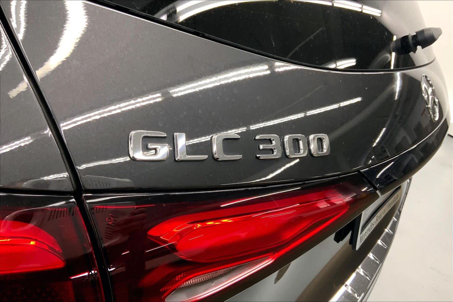 2023 Mercedes-Benz GLC 300 SUV
