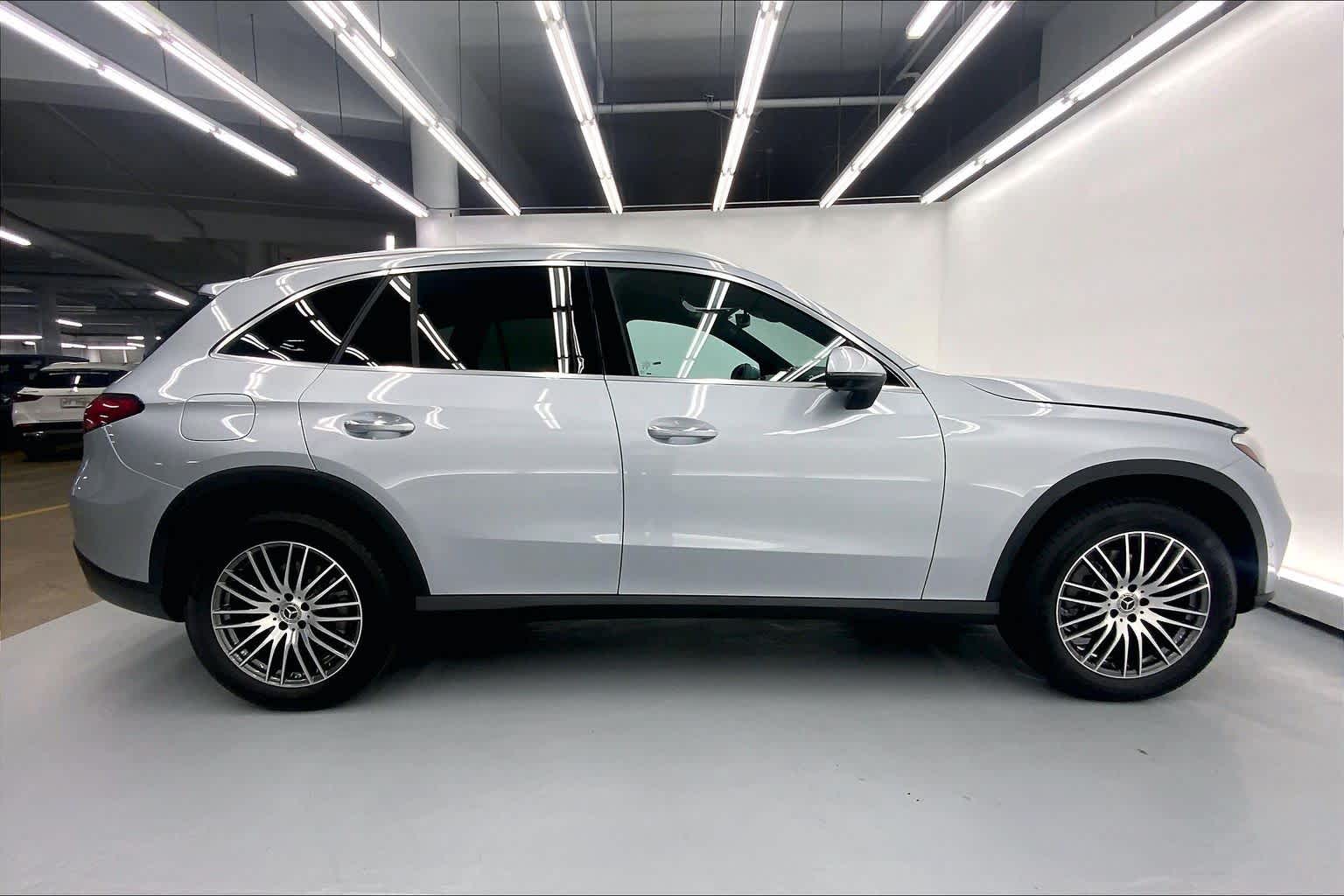 2023 Mercedes-Benz GLC 300 SUV