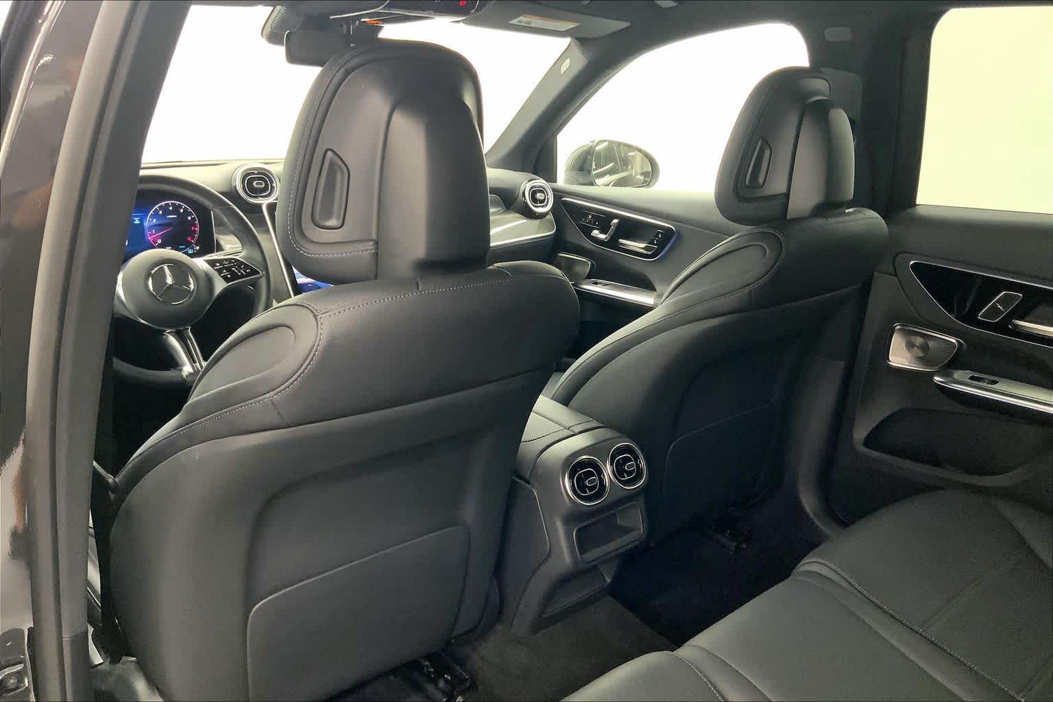 2026 Mercedes-Benz GLC 300 SUV