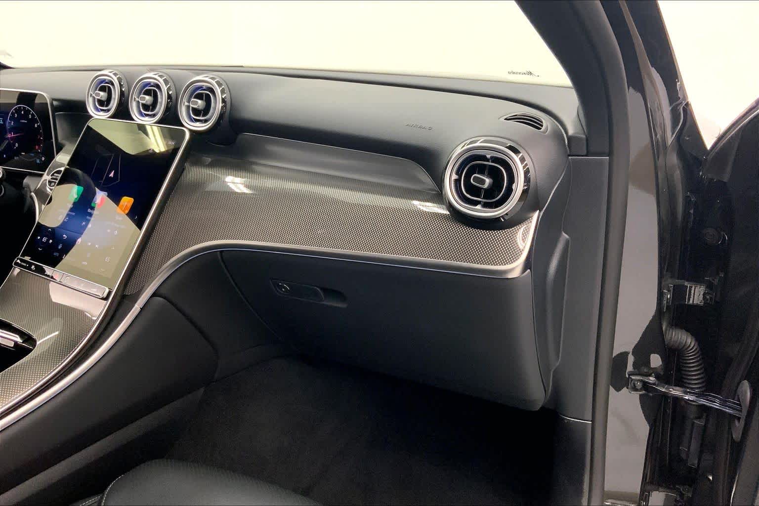 2026 Mercedes-Benz GLC 300 SUV