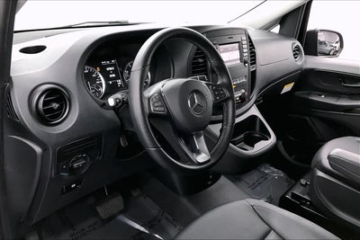2019 Mercedes-Benz Metris Passenger Van Standard Roof 126 Wheelbase