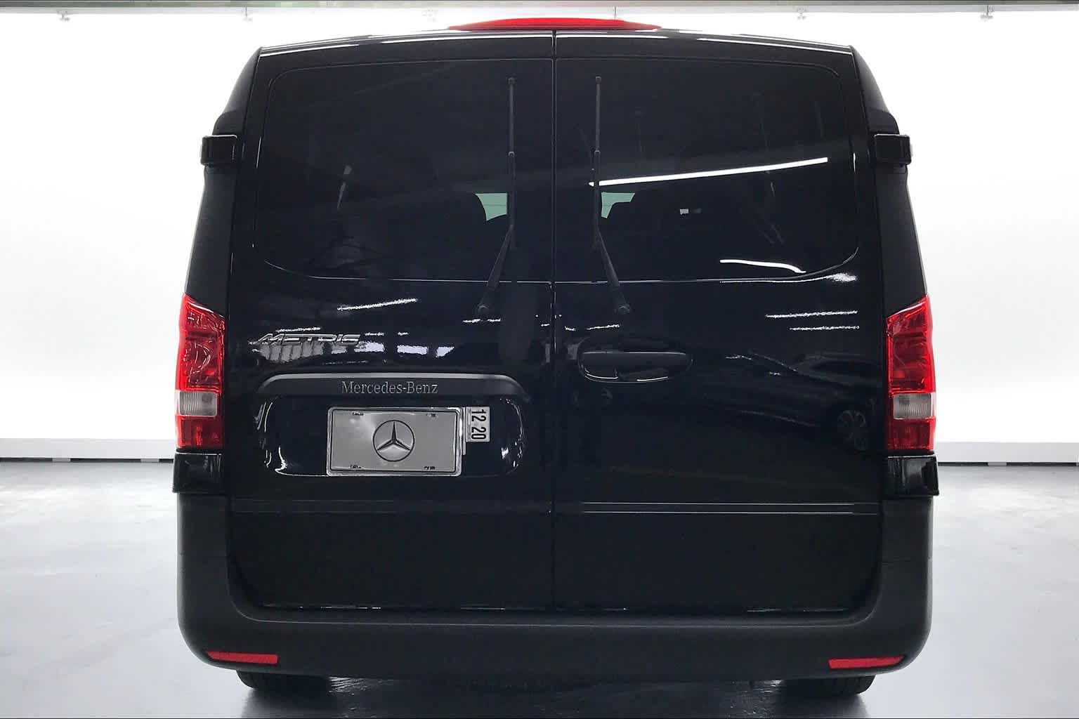 2019 Mercedes-Benz Metris Passenger Van Standard Roof 126 Wheelbase