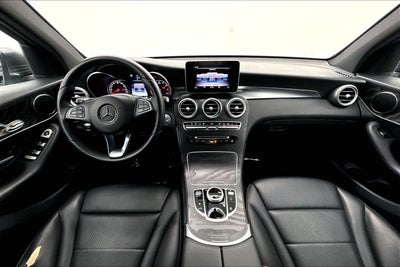 2018 Mercedes-Benz GLC 300 SUV