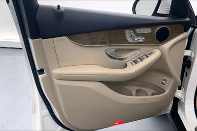 2019 Mercedes-Benz GLC 300 SUV