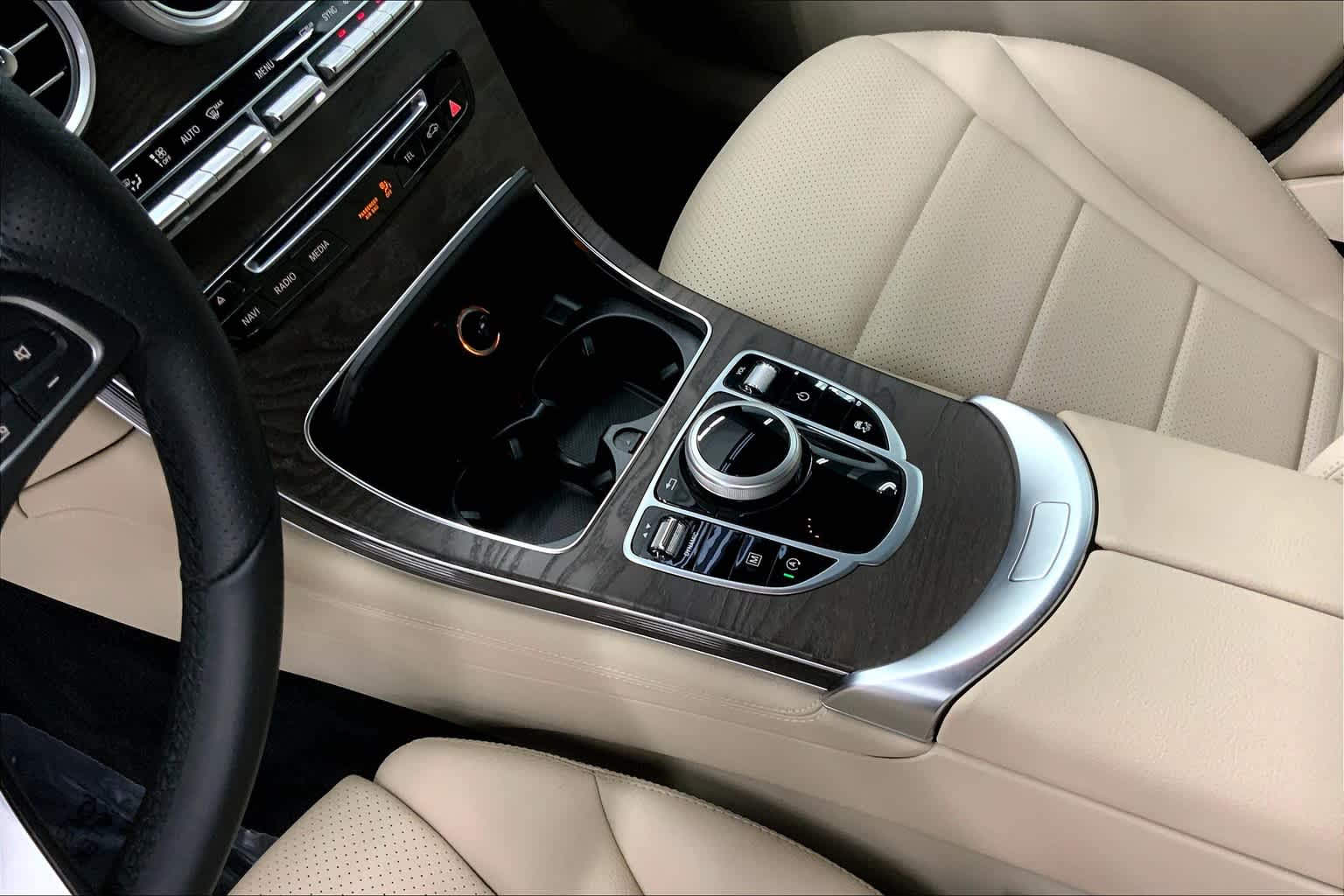 2018 Mercedes-Benz GLC 300 GLC 300