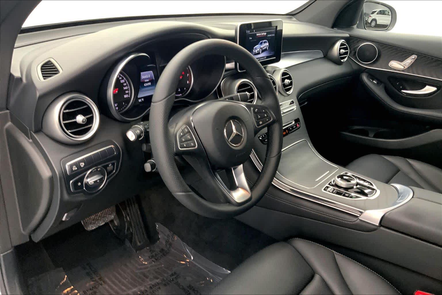 2018 Mercedes-Benz GLC 300 SUV