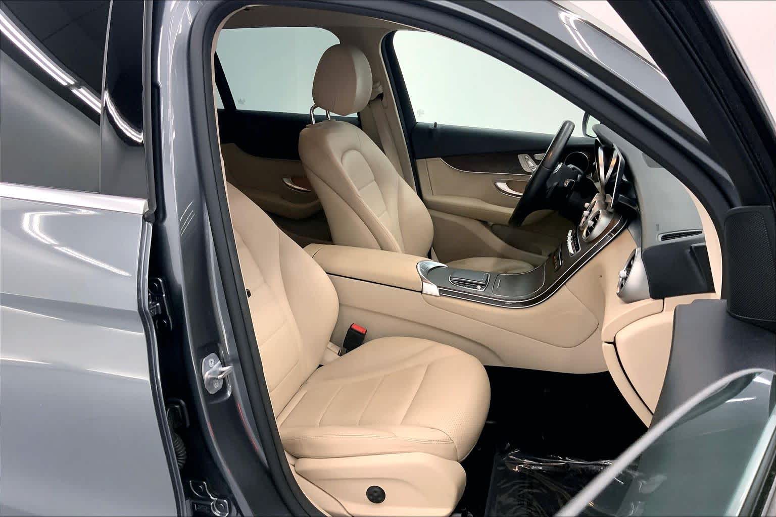 2020 Mercedes-Benz GLC GLC 300