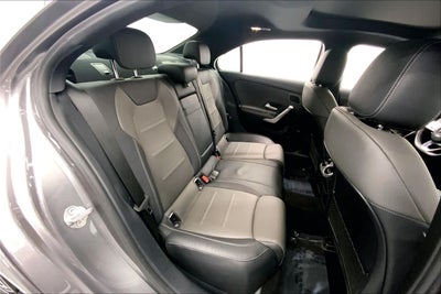 2019 Mercedes-Benz A 220 A 220