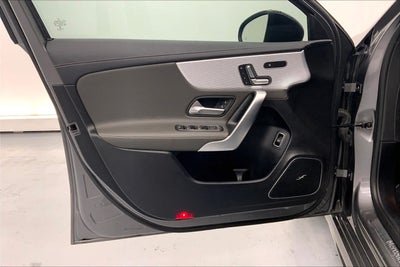 2019 Mercedes-Benz A 220 A 220